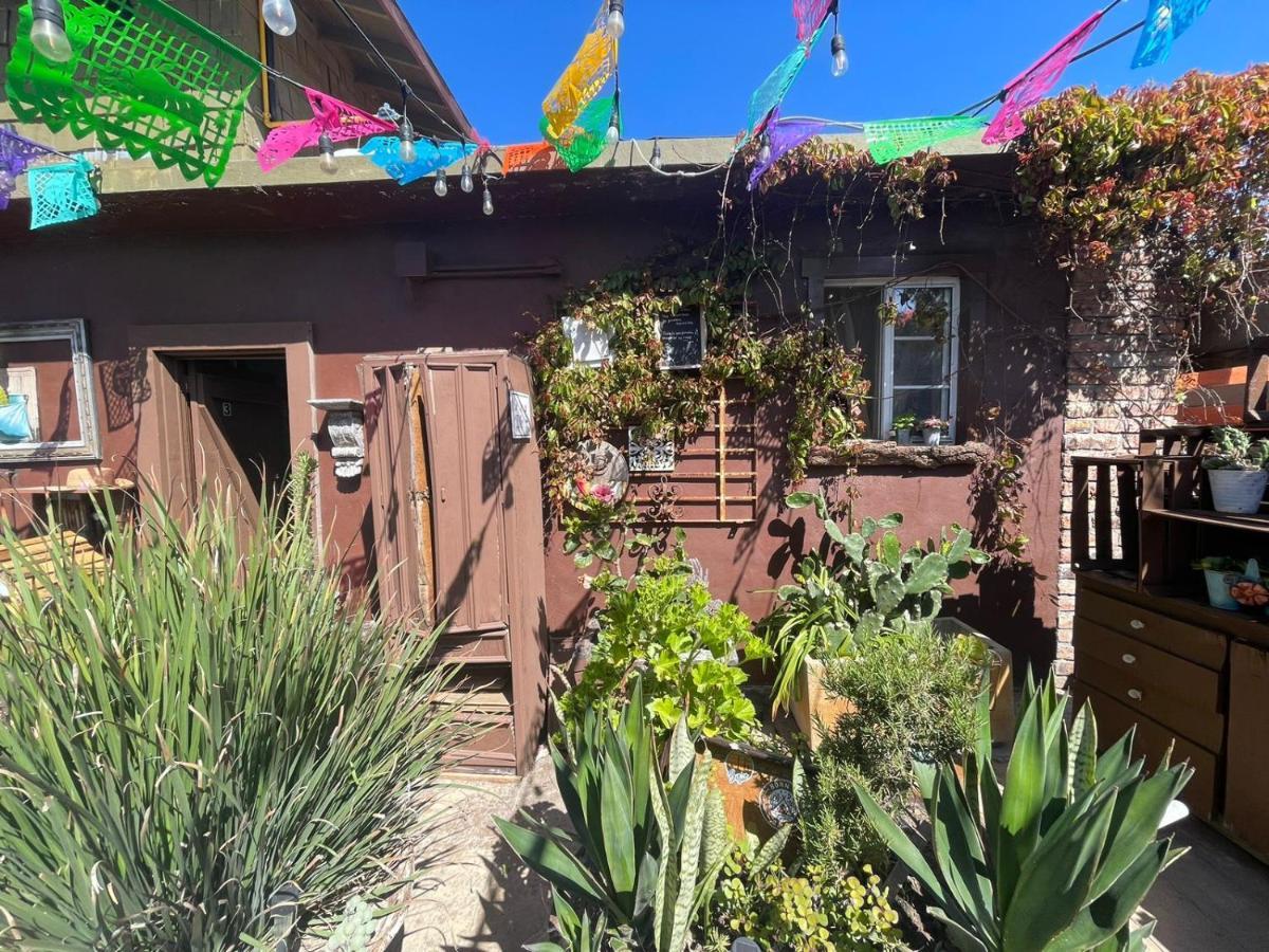 Enelmar Apartamentos Con Encanto Rosarito Eksteriør bilde
